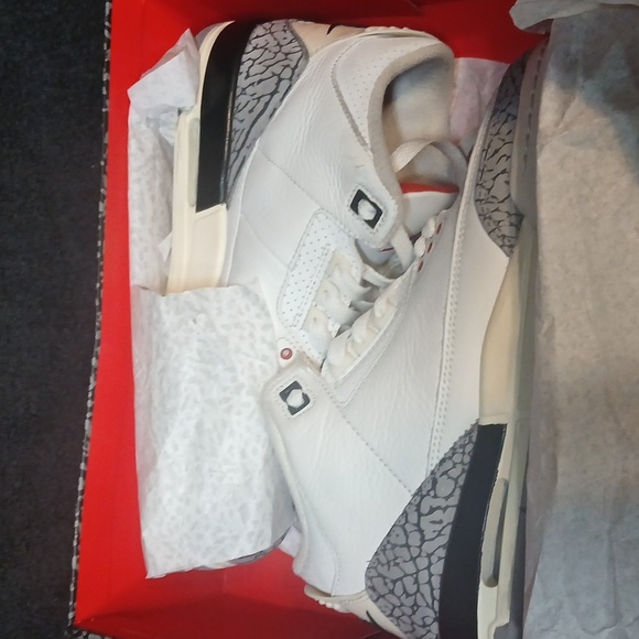 Air Jordan 3 Retro (WHITE CEMENT) Womens Size-8 ,100% Authentic! - Picture 12 of 13